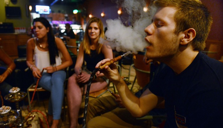 горчит кальян